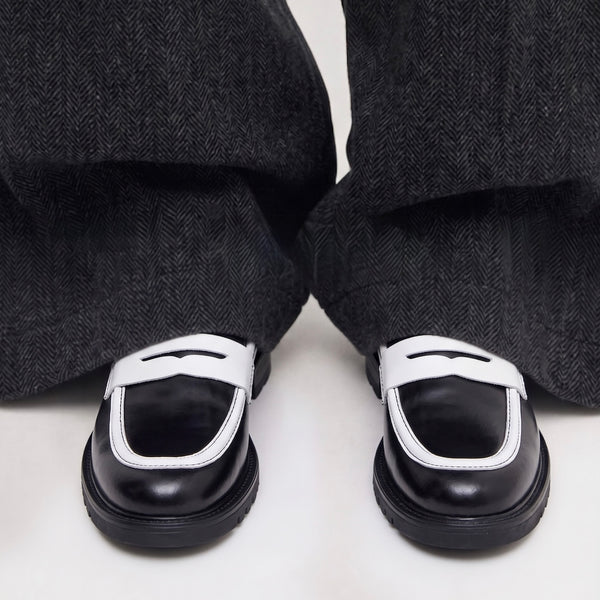 Monkstory Cosmopolitan Noir Penny Loafers - Black/White